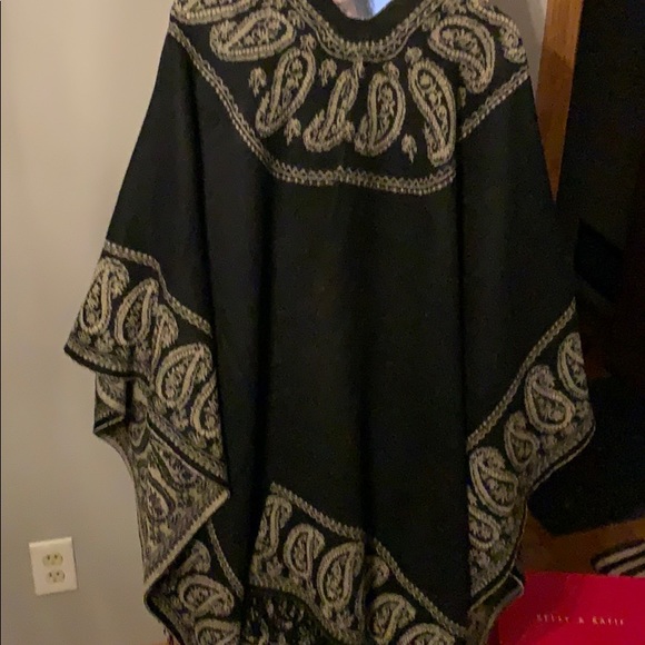 Wrap/Poncho- Alpaca Wool - Picture 3 of 4